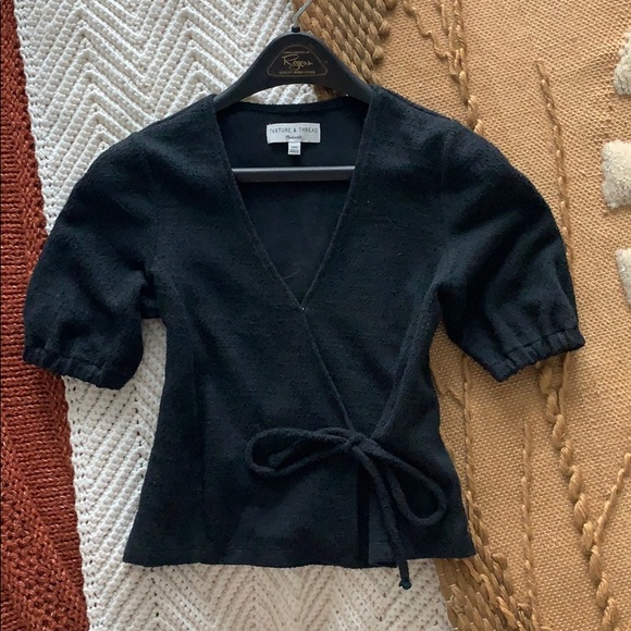 MadeWell wrap top - Picture 2 of 3